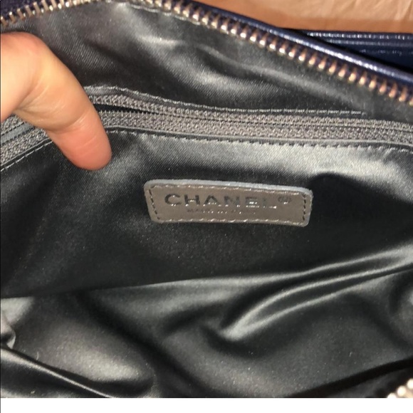 Chanel Quilted “LAX Camera Case” Chain Link Bag - Picture 4 of 8